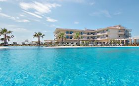 King Maron Beach Hotel & Spa